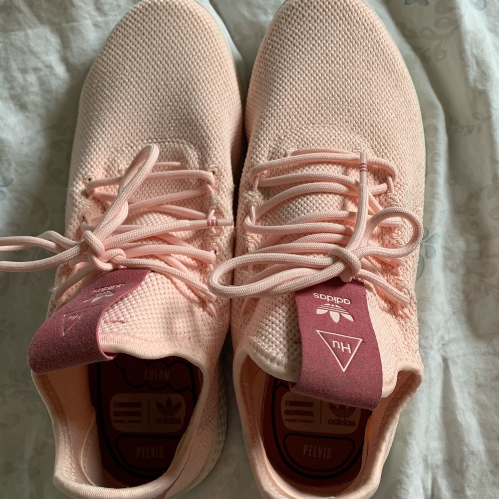 Adidas Pharrell Williams size 9